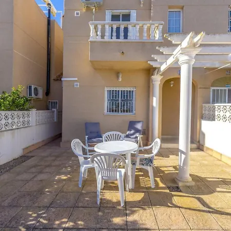 Apartment De Dos Con Un Solarium Torrevieja